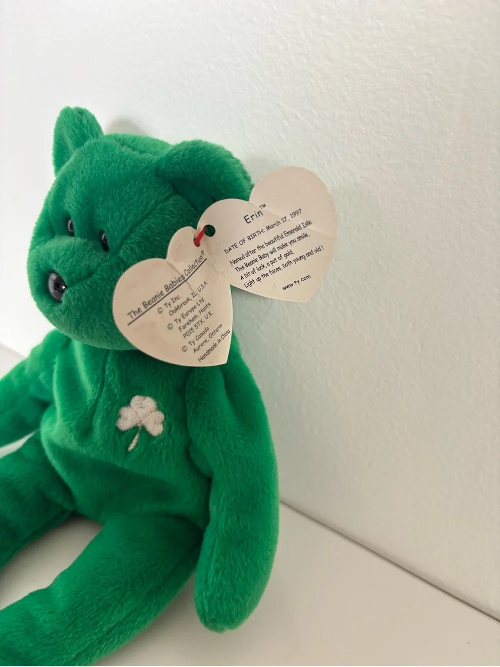Ty Beanie Baby 'Erin' Green Plush Bear 1997 - Shamrock St. Patrick's Day Toy